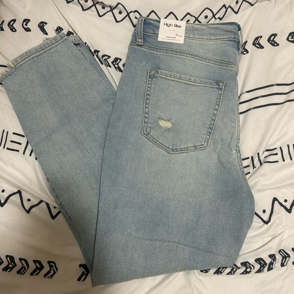 High Rise Light Blue Women's Jeans NEW WITH TAGS Sneak Peak